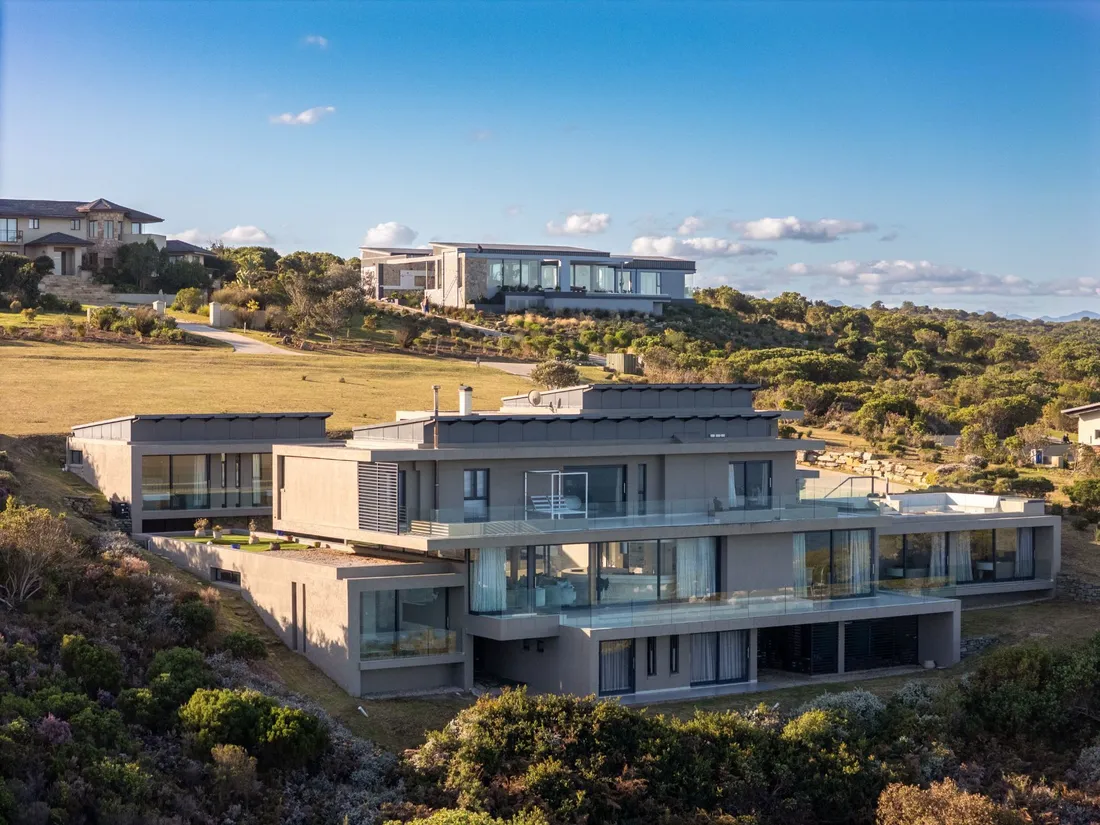 Modern Luxury Meets Sustainable Living – Pezula Private Estate