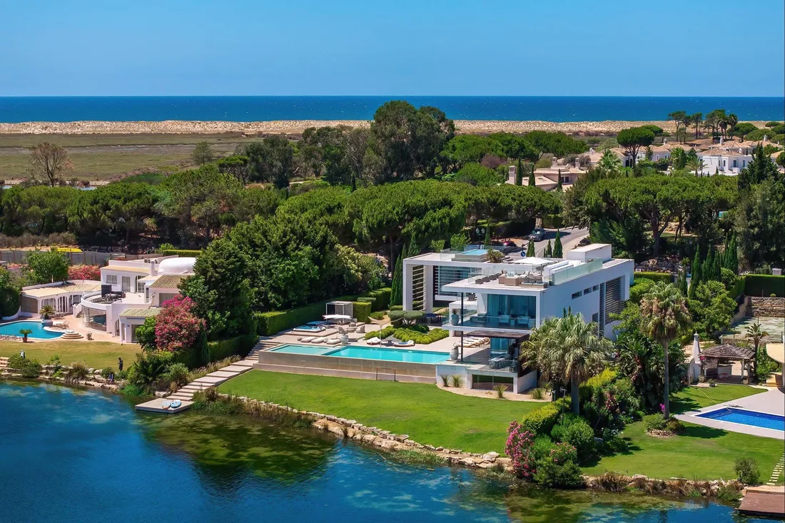 Quinta Do Lago’s Most Iconic Lakefront Villa