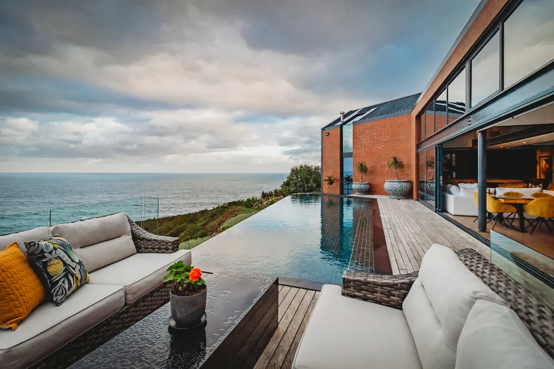 Monate Estate House
