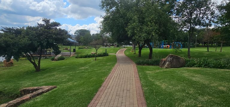 Boardwalk Meander Estate