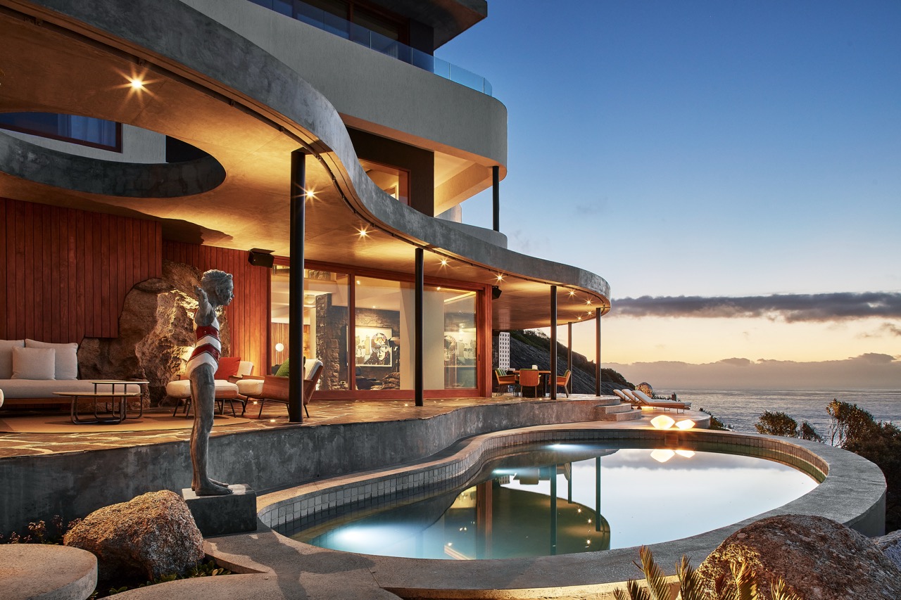 Zenstone Villa (Widely Referred to as “Zen Charm”) 🇿🇦
