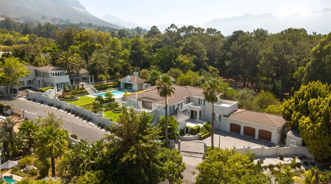 Two Incredible Large Luxury Homes On A Beautiful Plot In The Heart Of Parel Vallei With Views