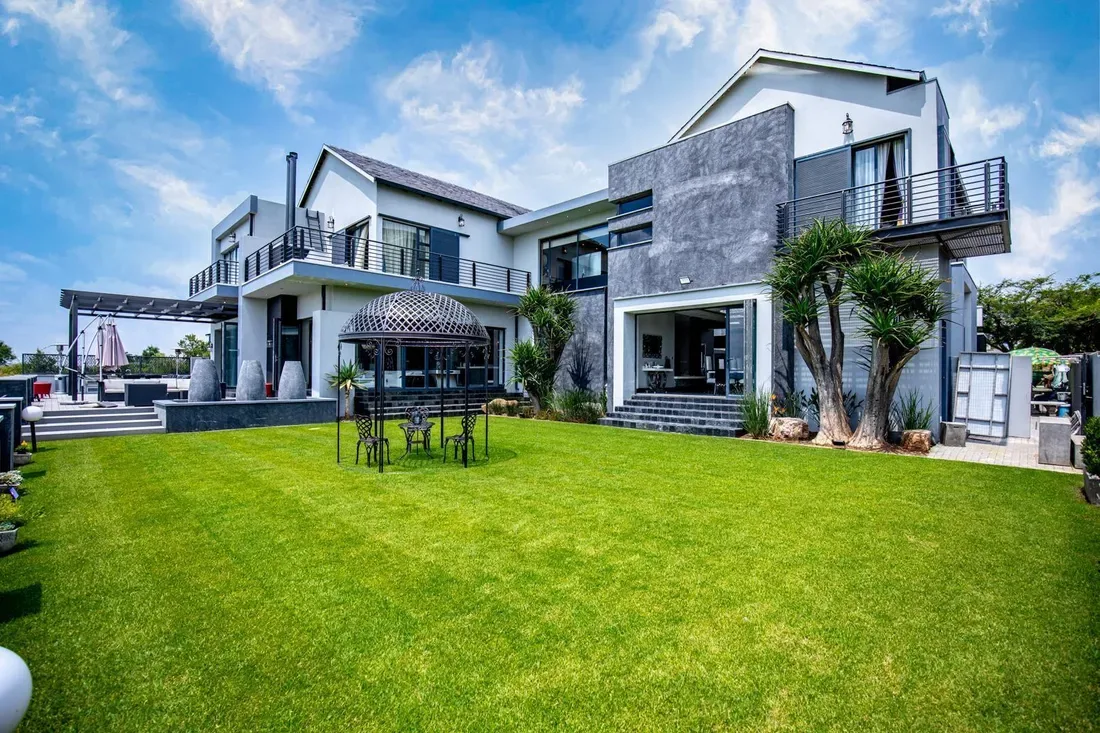 The Epitome Of Luxury And Style In Copperleaf Golf Estate