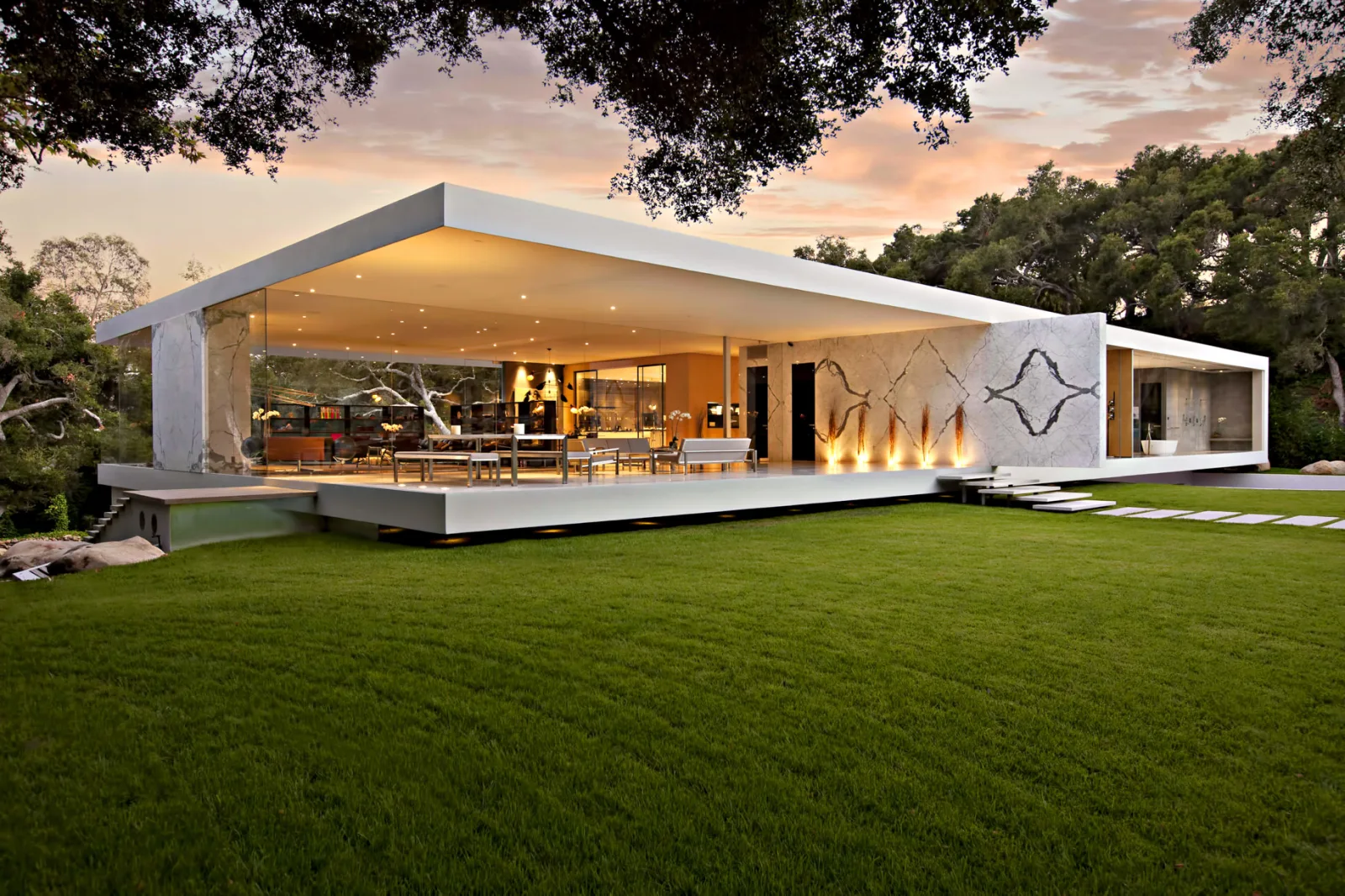 KeyPrice Ultra Elite Collection — The Glass Pavilion