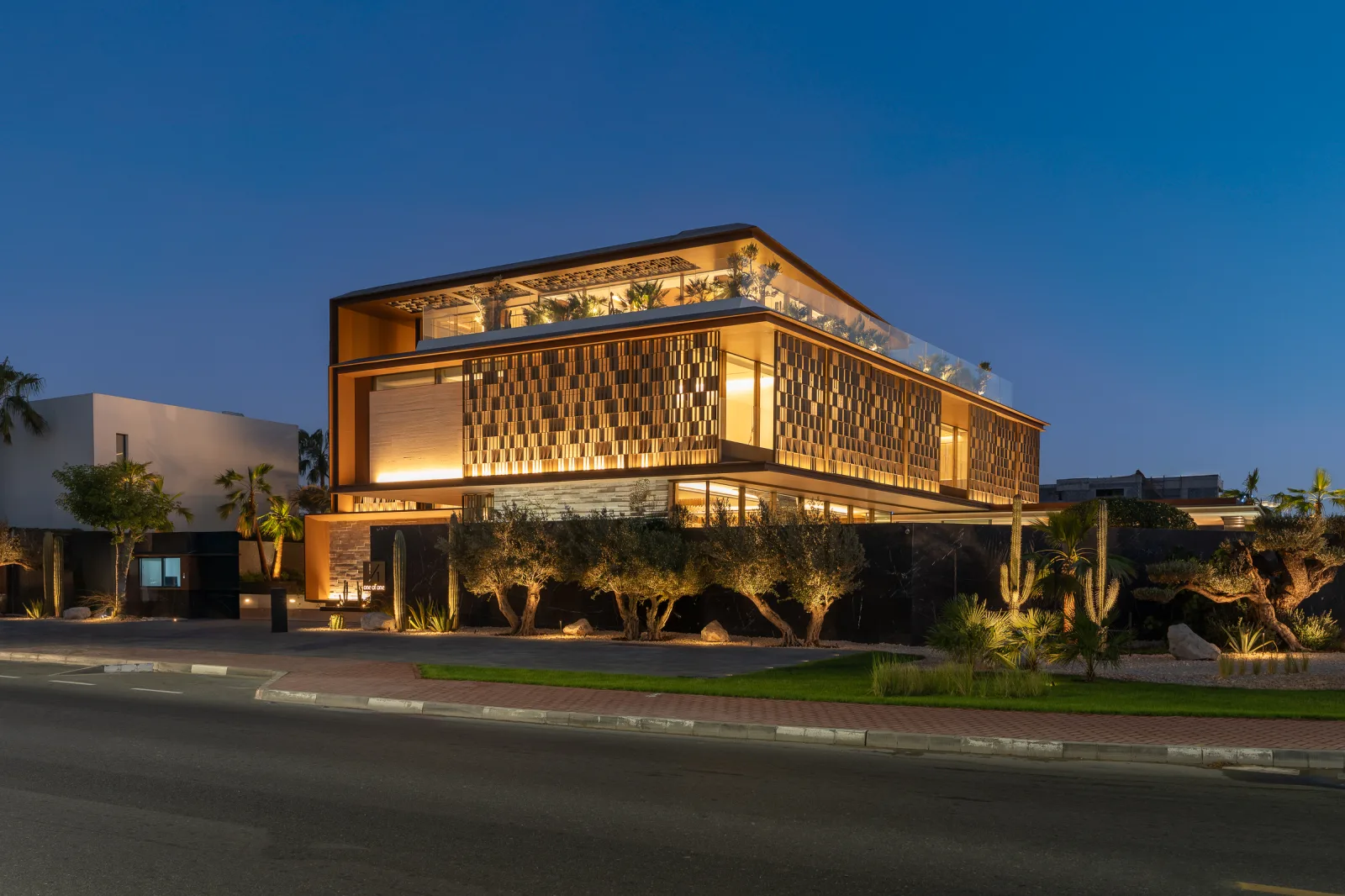 KeyPrice Ultra Elite Collection - 🇦🇪 Umm Al Sheif Mansion