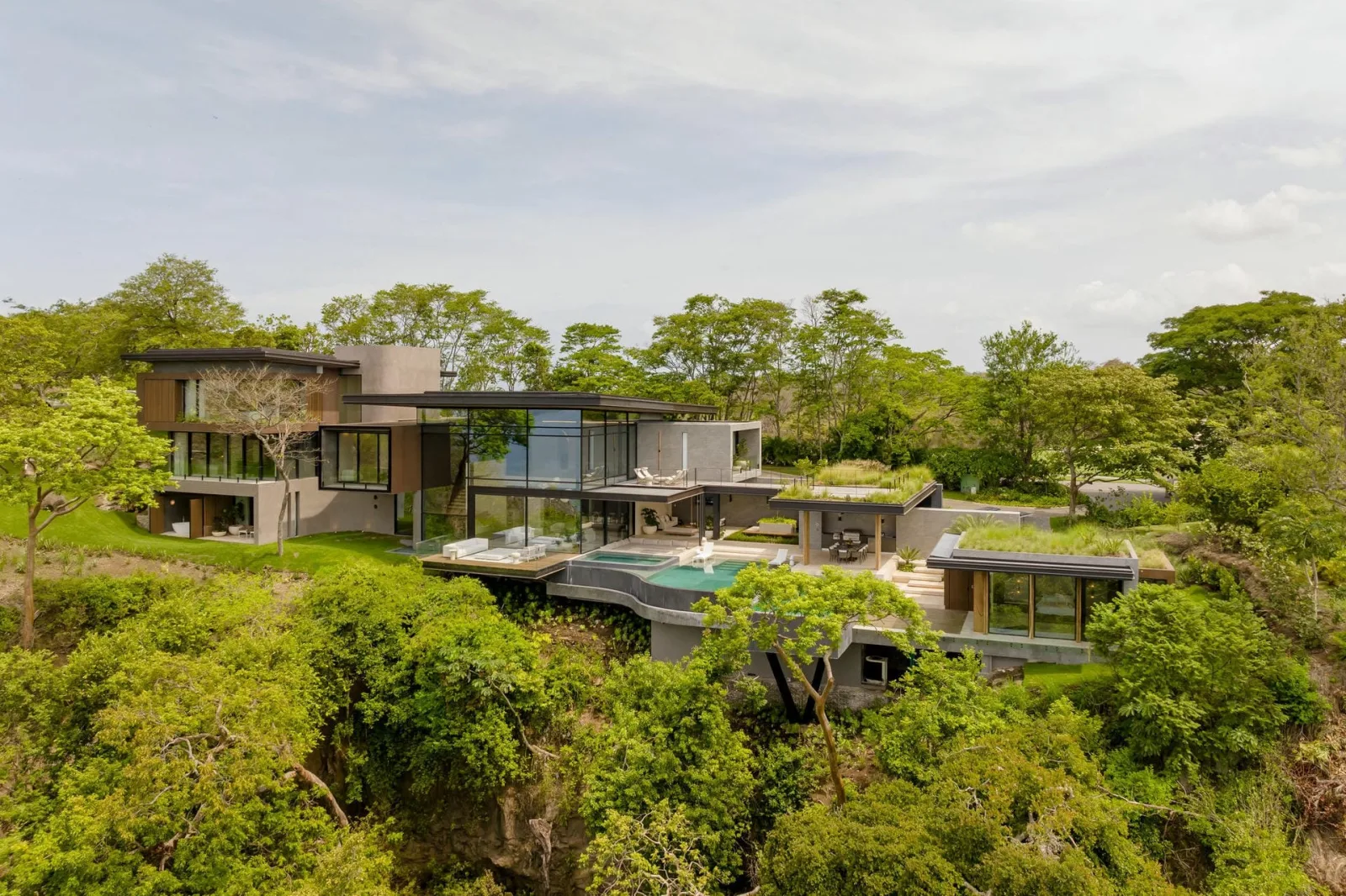 🇨🇷 KeyPrice Investment+ — Villa Enoki